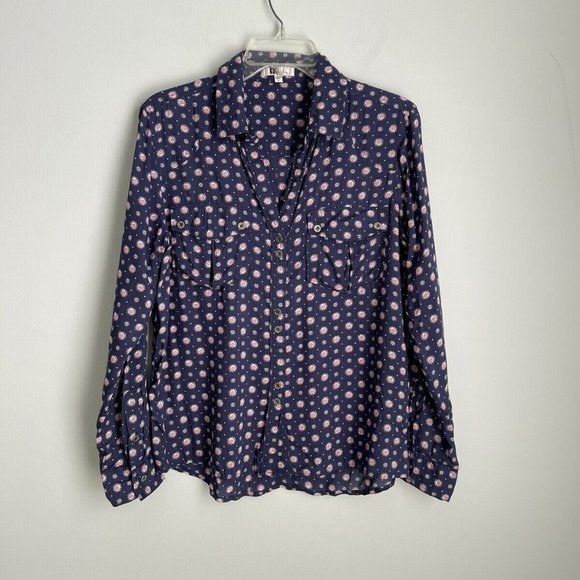 Kut from the Kloth Blue Roll Tab Sleeve Button Down Top - Picture 1 of 8